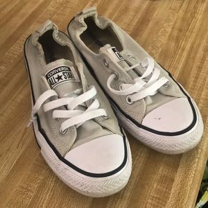 Converse women’s size 8